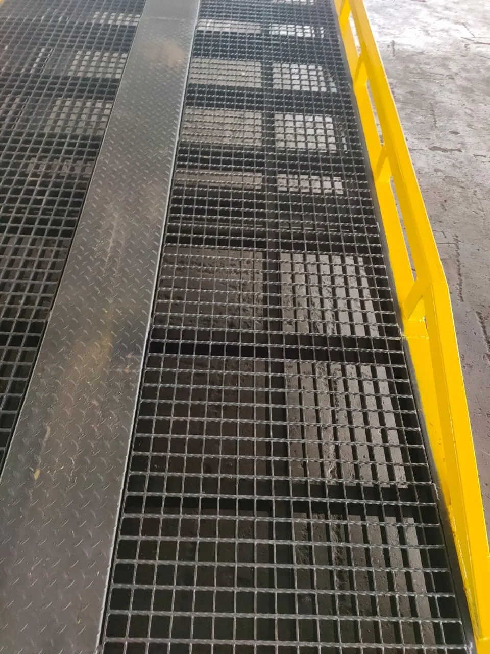 Movable Dock Ramp