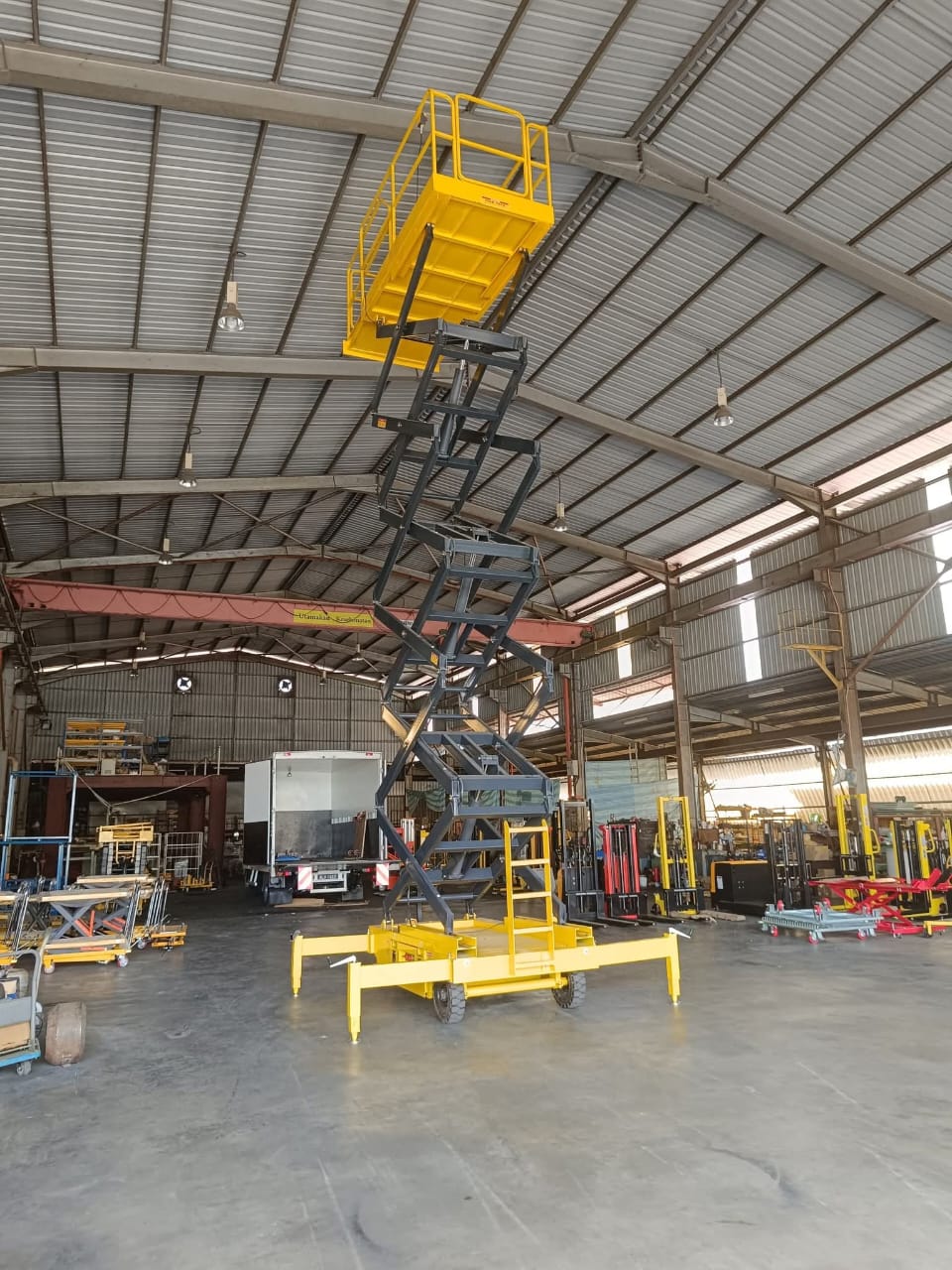 Trusted Self Propelled Scissor Lift Supplier Penang (PG) Malaysia